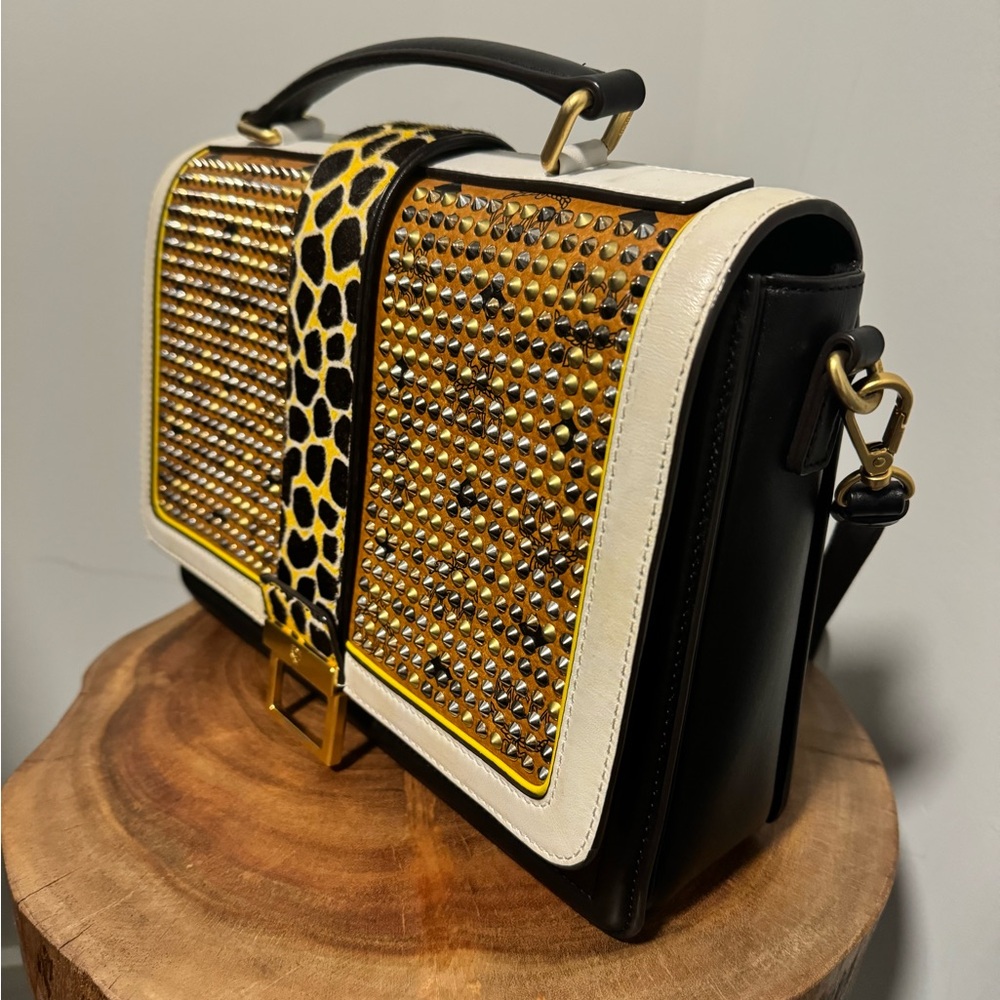 MCM Medium Veronika Visetos Satchel